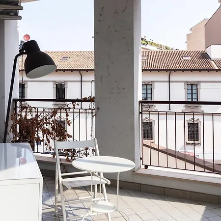 Isola District Terrace -youhosty Appartamento