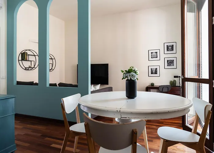 Daire Isola District Terrace -youhosty *